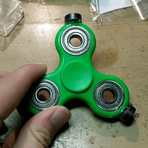 Are Fidget Spinners Safe? – Penfield Building Blocks