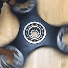 world's biggest fidget spinner
