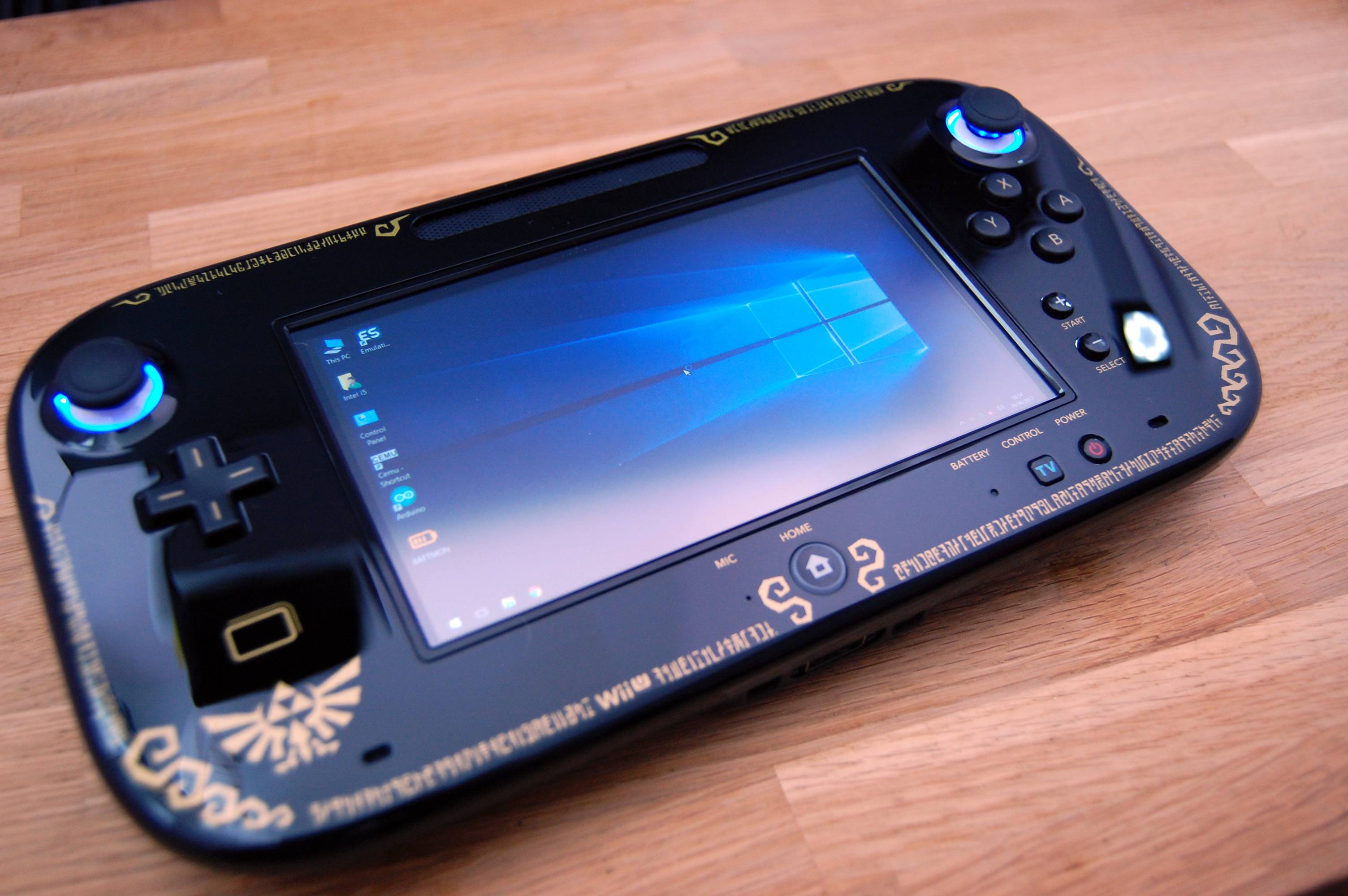 Wii Portable (DS Sized) : smashbros