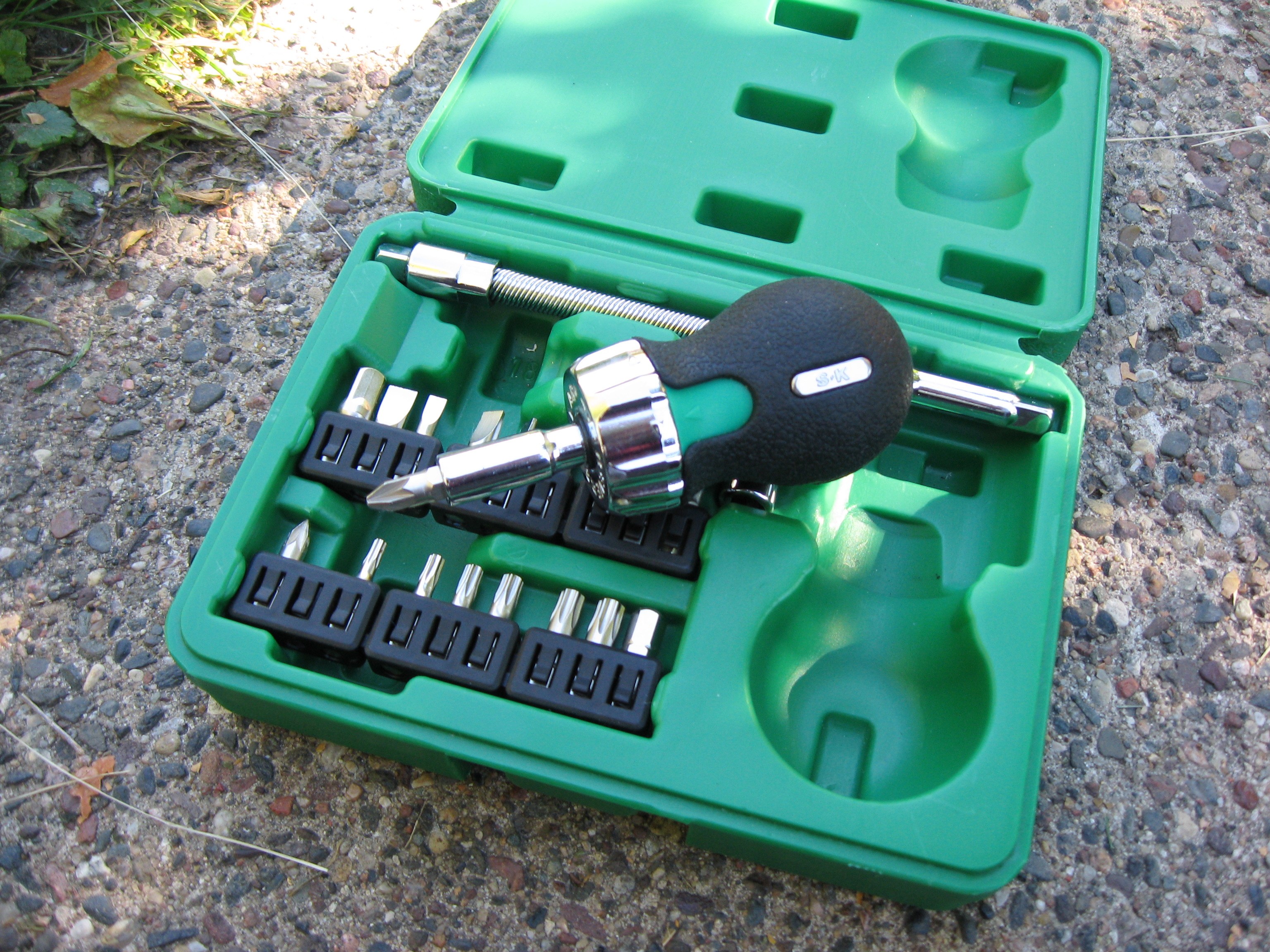 Ask Hackaday: What Tools Do You Reach For First? | Hackaday