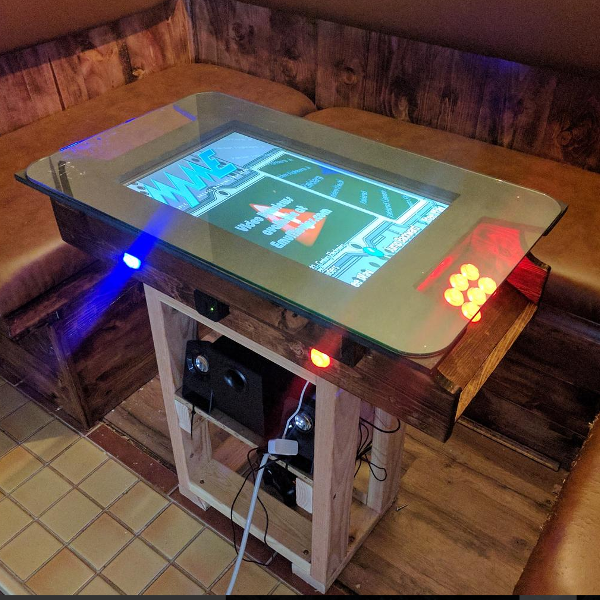 DIY Diner Booth With Cocktail Table Arcade | Hackaday