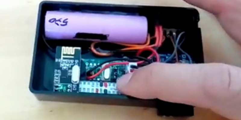 Fridge Alarm Speaks, And Saves Power & Food | Hackaday