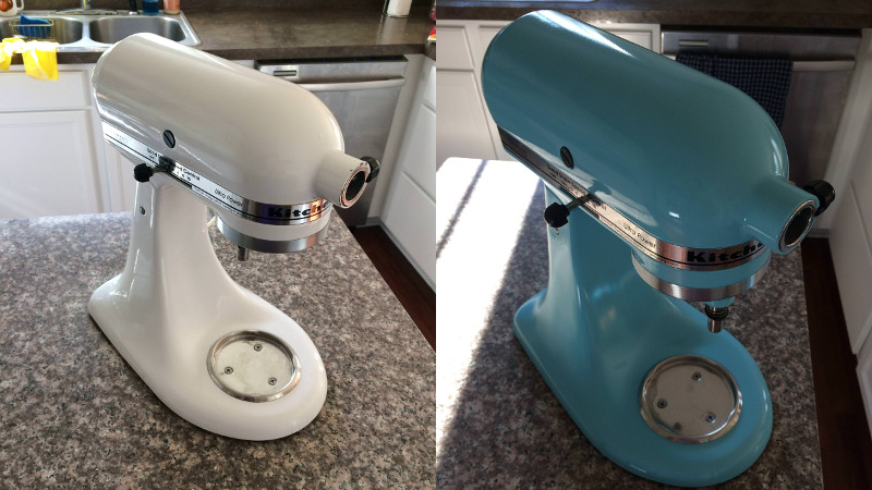 Sold at Auction: VINTAGE CLASSIC KitchenAid STAND MIXER