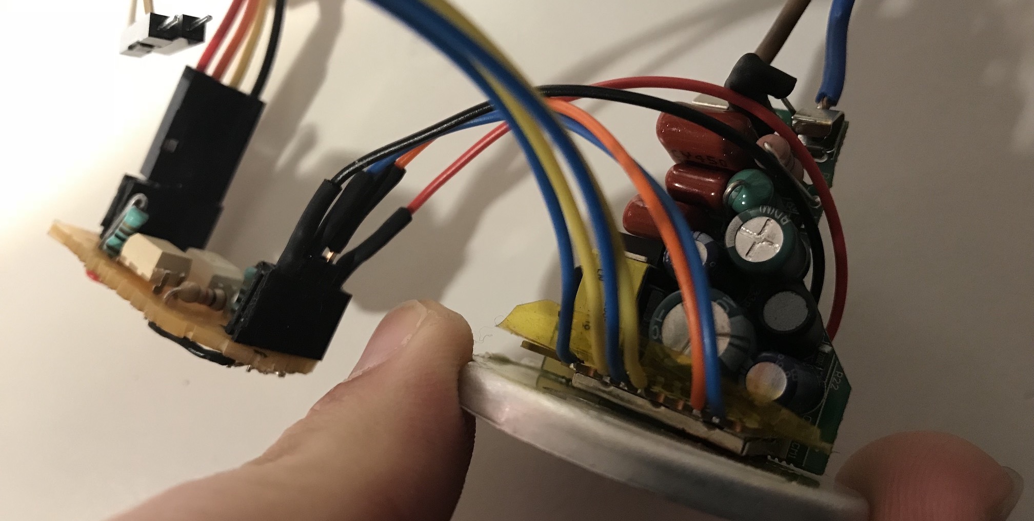 Hacking The IKEA Trådfri Bulb | Hackaday