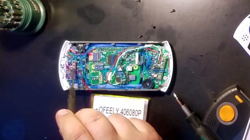 Cramming A Pi Zero Into A Cheap Handheld Game Hackaday