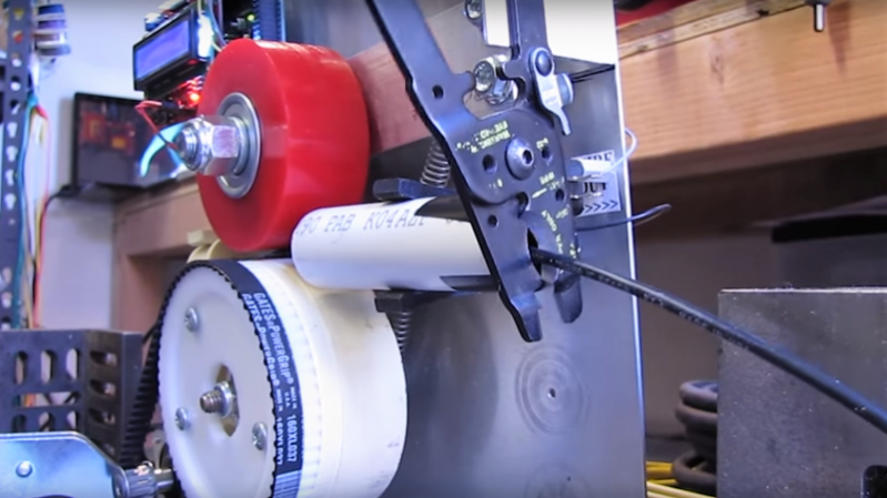 Cable Cutting Machine Makes Fast Work Of A Tedious Job | Hackaday