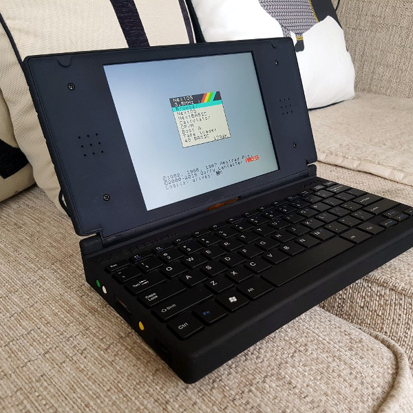 Someone's Made The Laptop Clive Sinclair Never Built | Hackaday