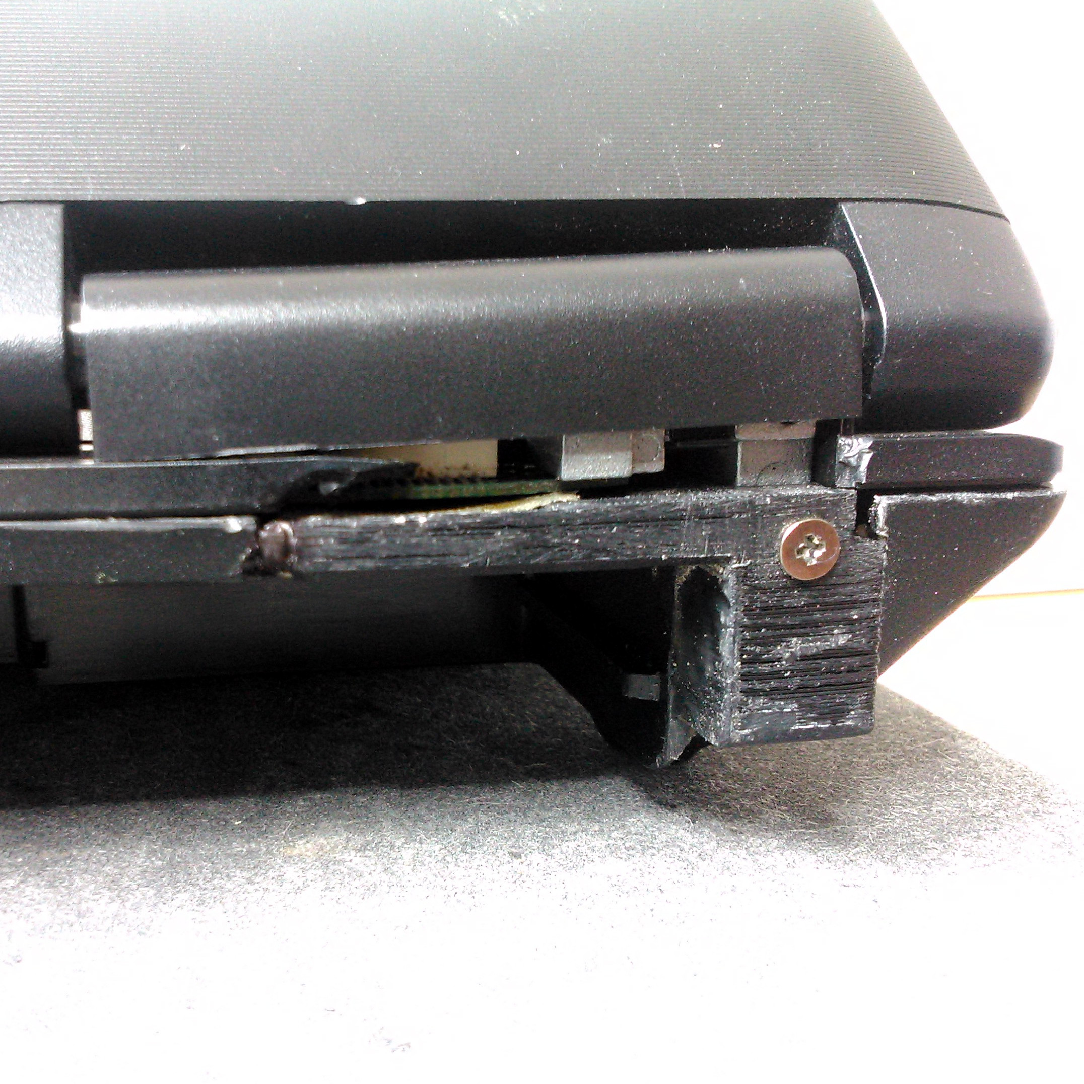 Laptop Hinge Repair Hackaday