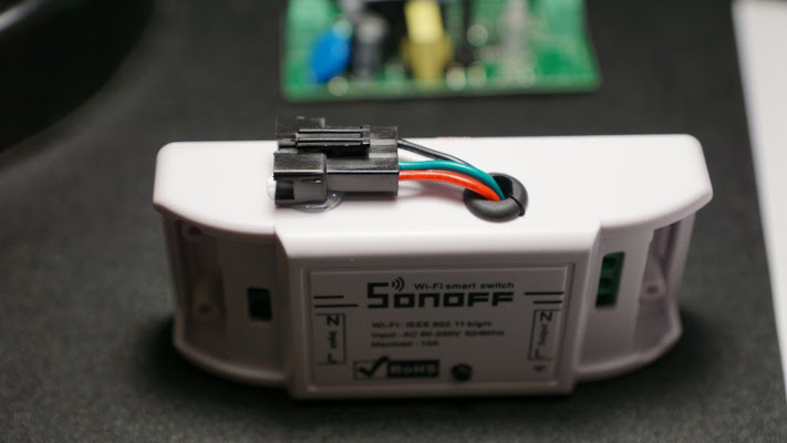 Sonoff switch complete hack without firmware upgrade, by Ipsum Domus