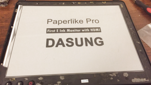 Tearing Down A $1000 E-Ink Display