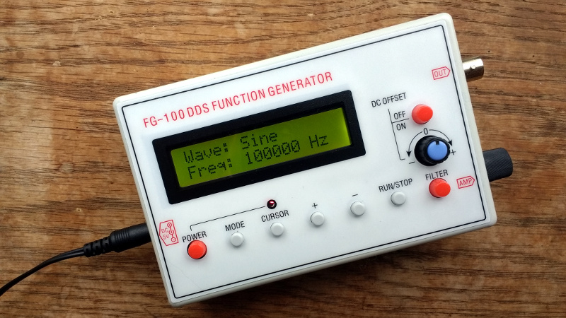 FG 100 DDS Funktionssignalgenerator Sinus Rechteckfrequenzzähler Weiß