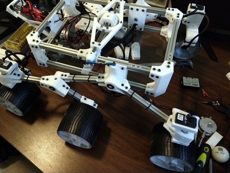 How To Build Anything Out Of Aluminum Extrusion And 3D Printed Brackets