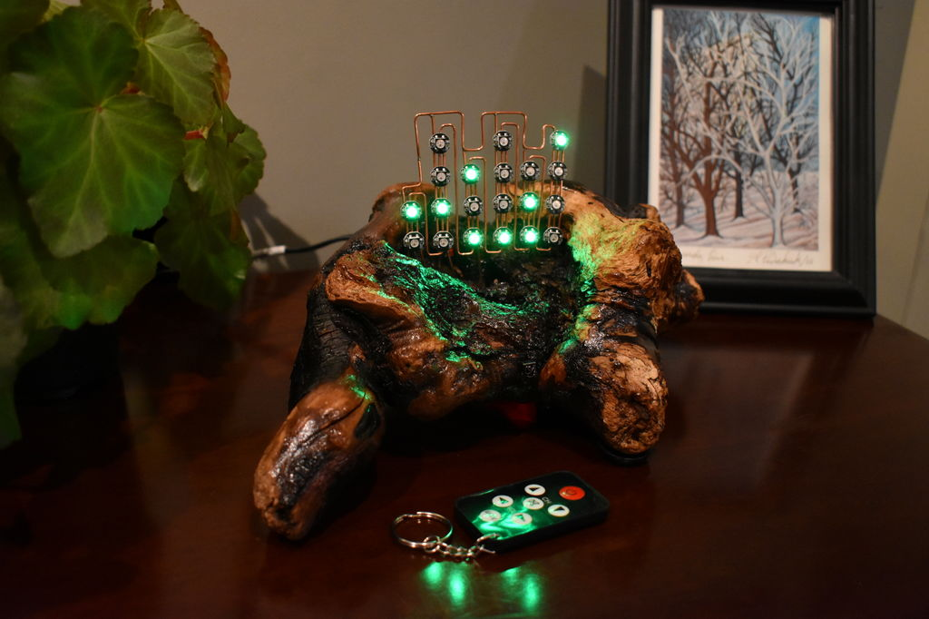 Driftwood Binary Clock Is No Hollow Achievement | Hackaday