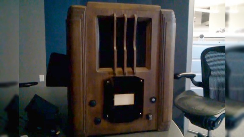 Vintage Silverstone Bluetooth speaker
