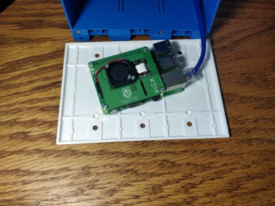 Raspberry Pi Zero W WiFi Hacking Gadget, by mr.smashy