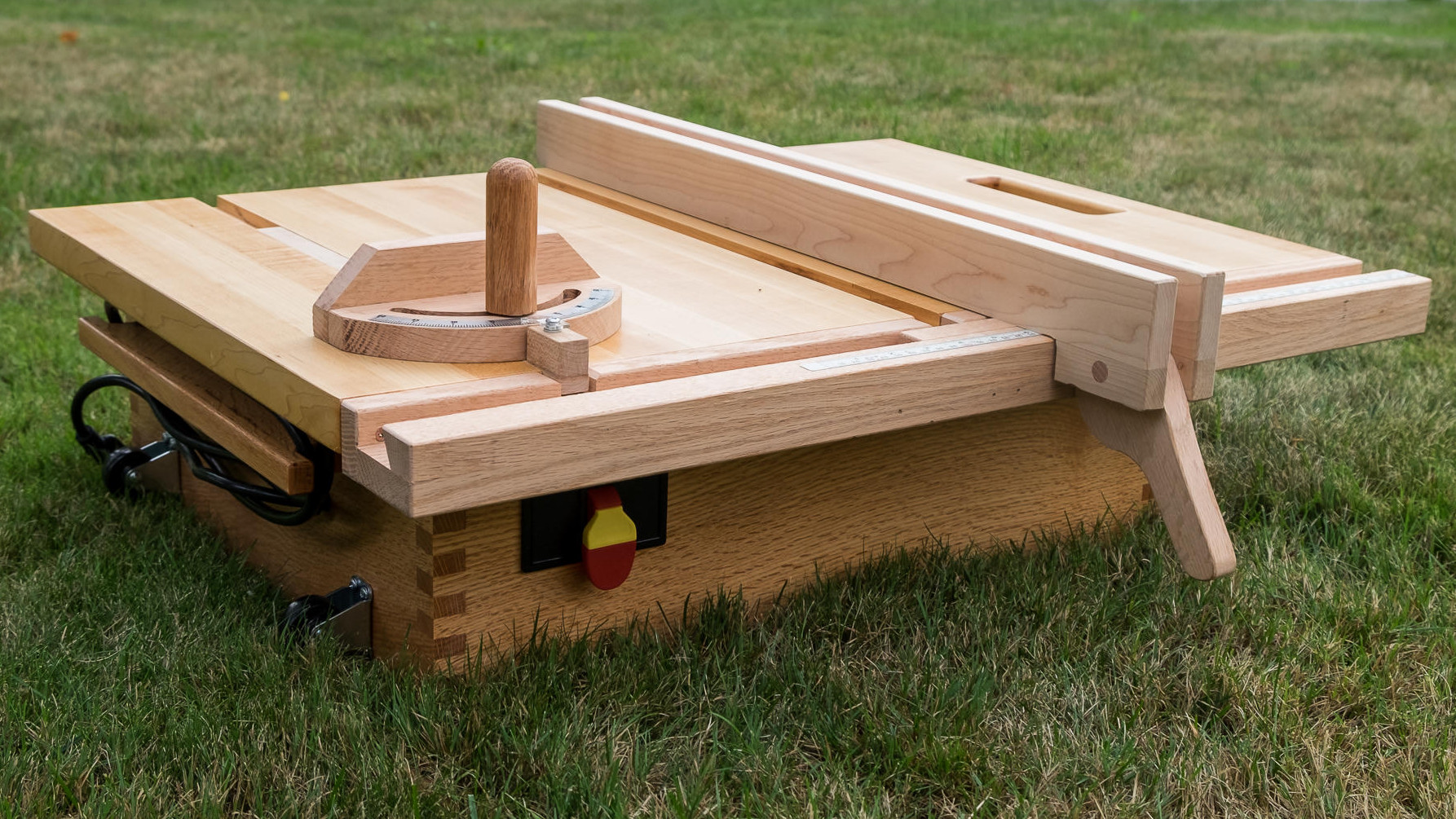 Behold A DIY, Kid-Friendly Table Saw