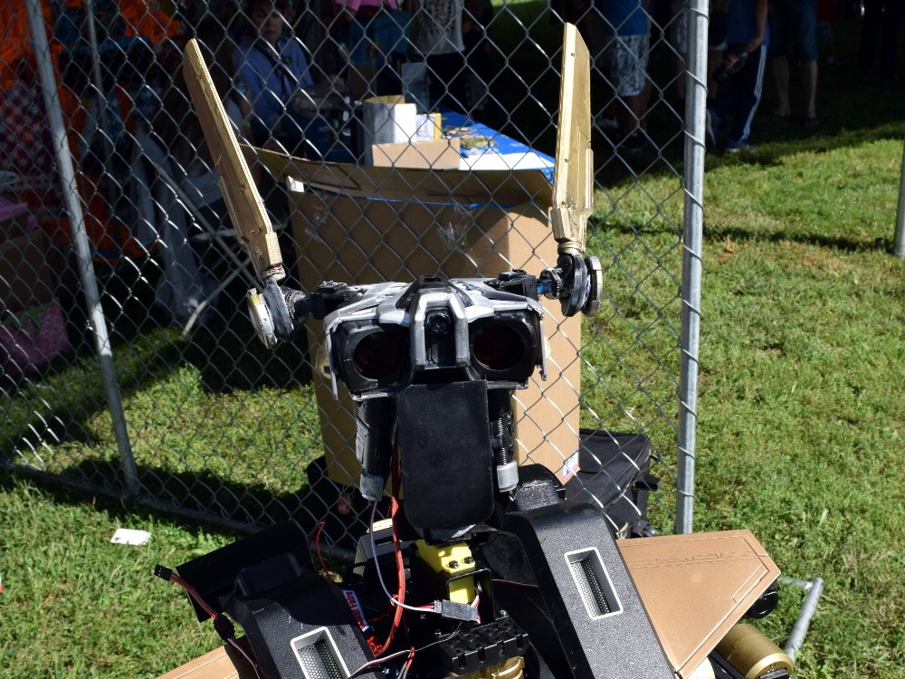 Maker Faire NY: Where Robots Come Out To Play | Hackaday