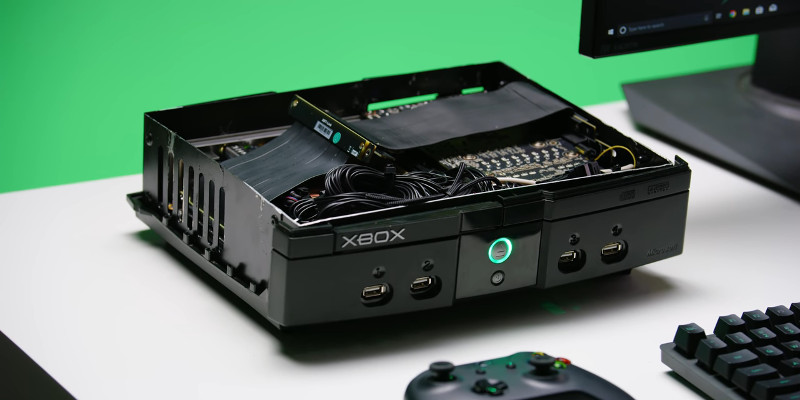 Lucky wond afgewerkt Original Xbox Gets Hardware Transplant, And Is Very Fast | Hackaday