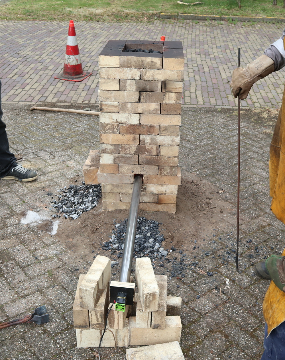 From Dirt To Space Backyard Iron Smelting Hackerspace Style Hackaday