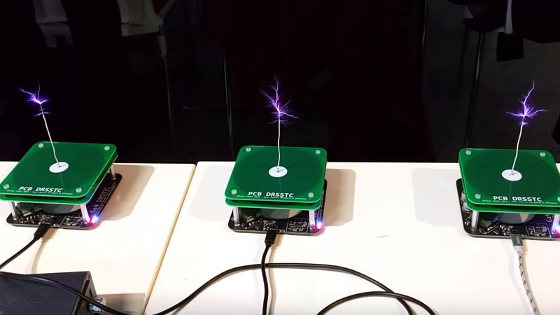 A Tesla Coil From PCBs
