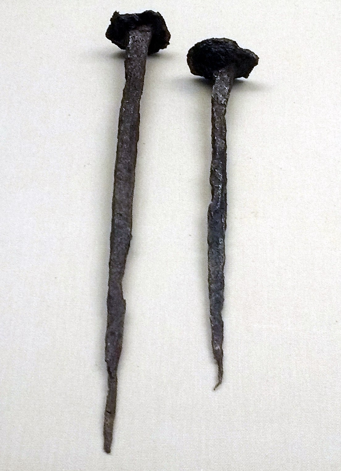 Rom Nails Making A Mediaeval Nail | Hackaday