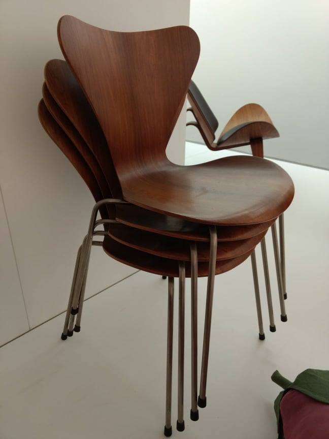 Featured image of post Sit Out Chair Design - Its base works by counterbalancing your moves and it.