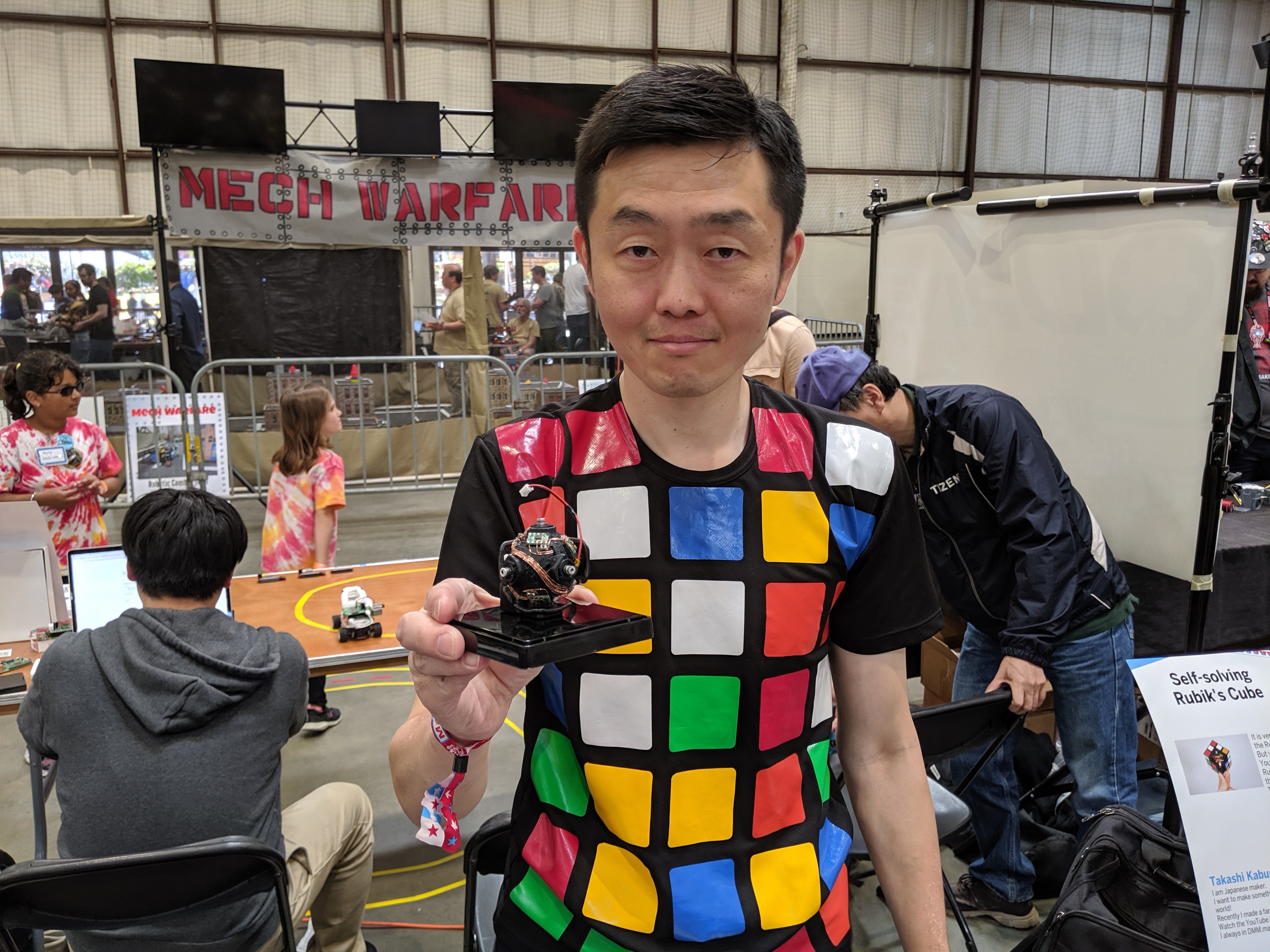 Teardown Video: What’s Inside The Self-Solving Rubik’s Cube Robot ...