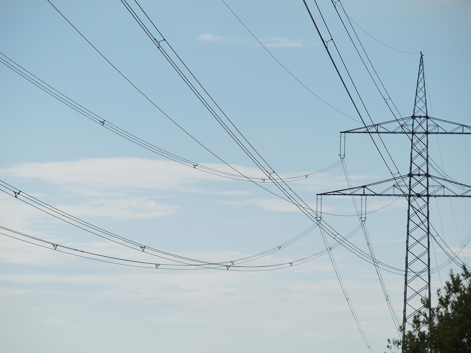 Solved A three-phase overhead transmission line is being | Chegg.com