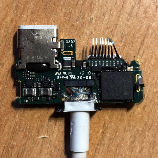 Apple Lightning to HDMI Adapter TV Test 