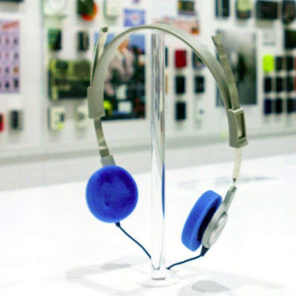 Forget The Walkman It s The Headphones Hackaday