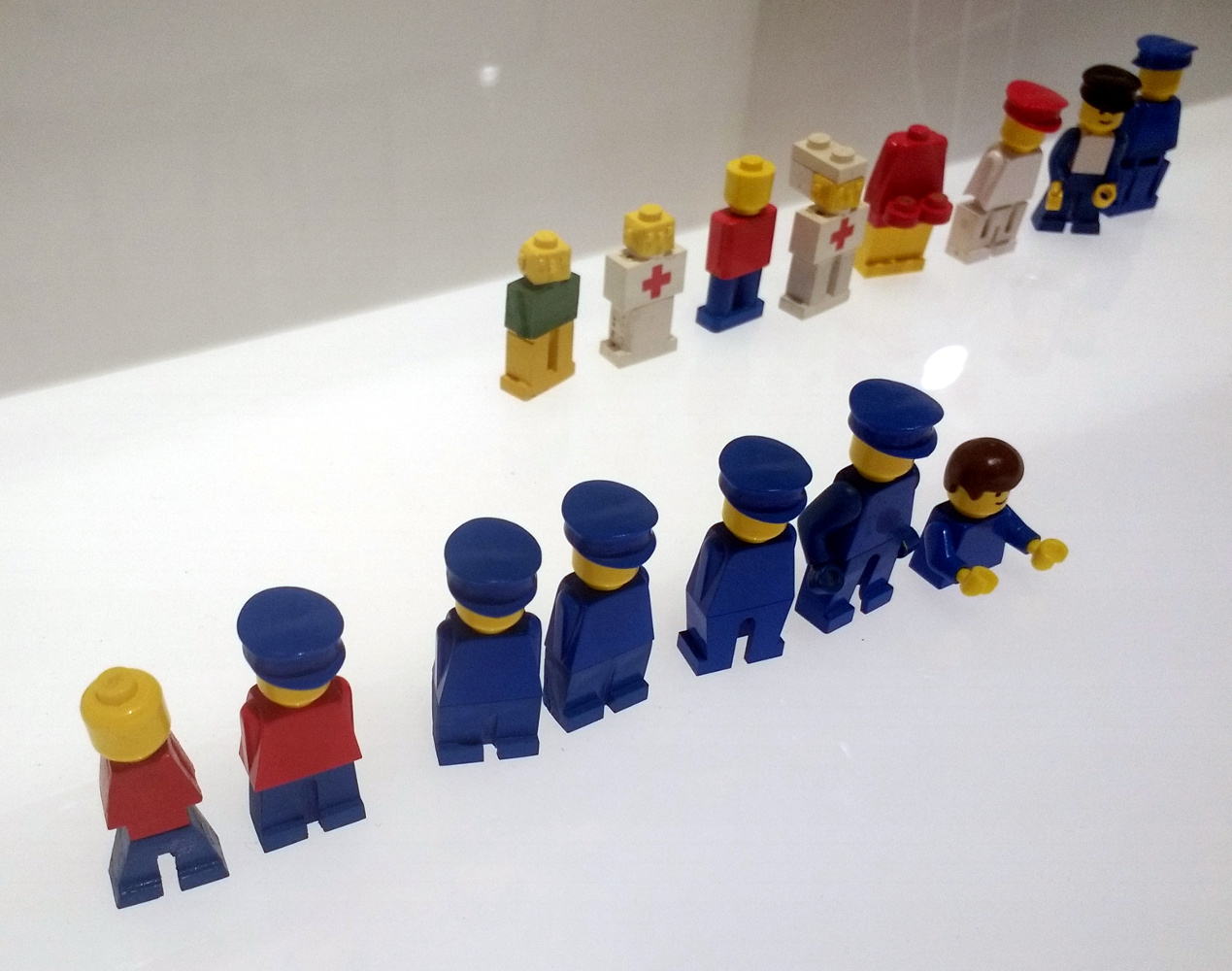 Lego House Right Next To Denmark’s Legoland, But Way Cooler Hackaday