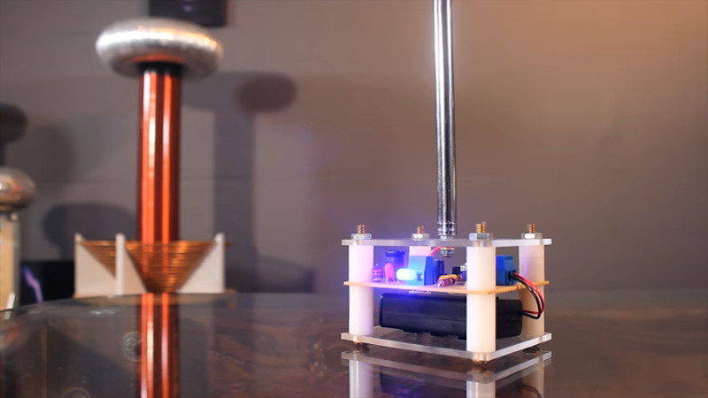 This Lightning Detector Is Remarkably Sensitive | Hackaday