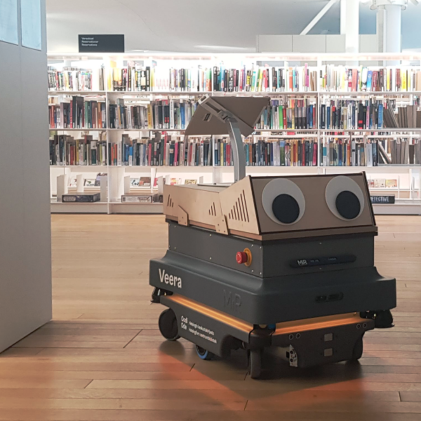 Get to know our CUE robots! - Hackley Public Library