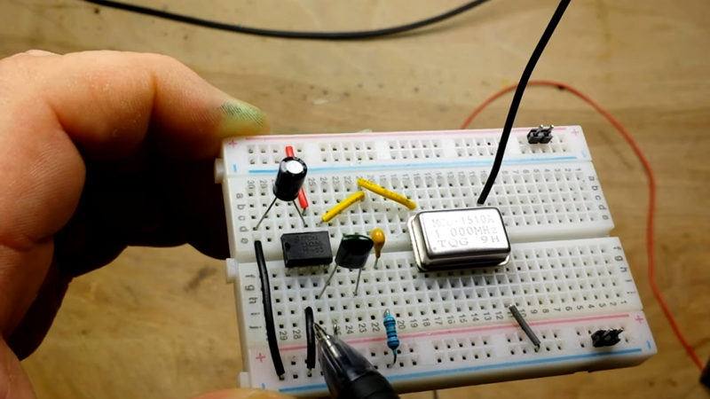 Take A Break From Arduinos, And Build A Radio Transmitter | Hackaday