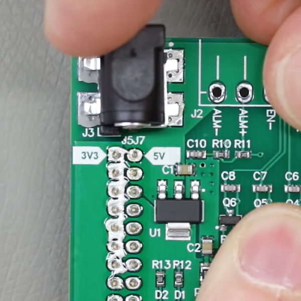 A PCB That Reflow Solders Itself and Then Self Propagates! 