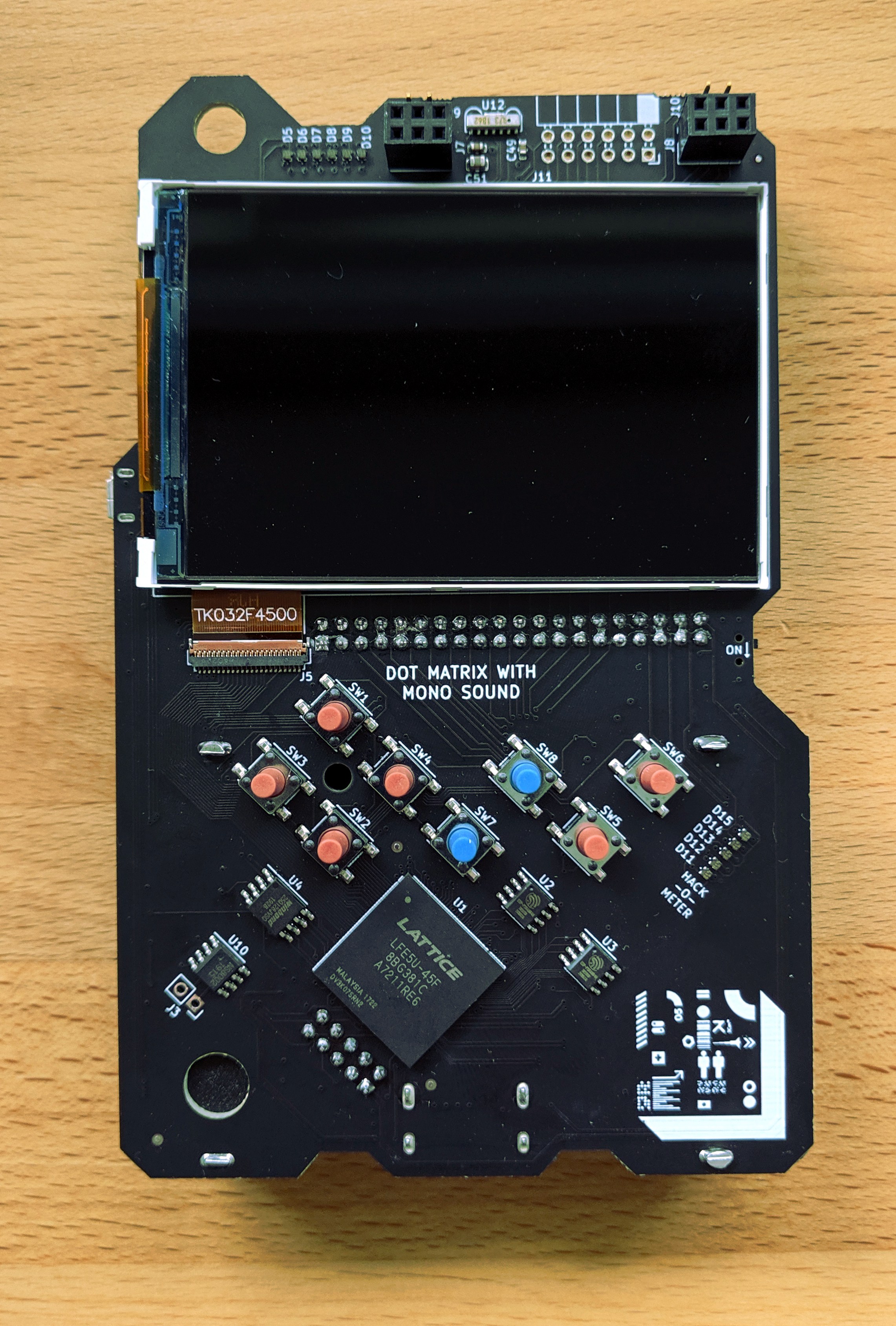 2019-Hackaday-Superconference-Badge-front2 | Hackaday