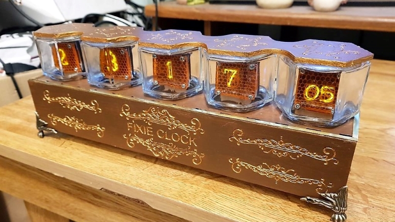 These Fake Nixie Tubes Have A Bootup Screen