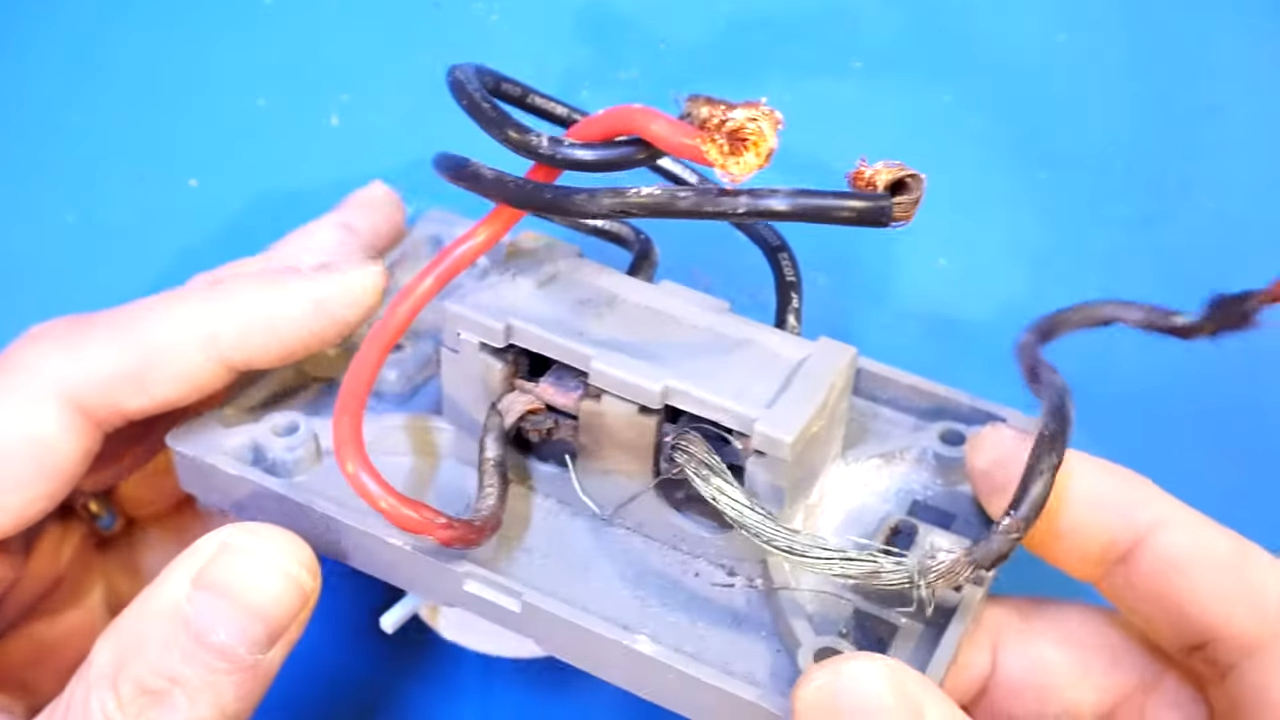 goud onwetendheid ontwikkelen Fail Of The Week: Thermostat Almost Causes A House Fire | Hackaday
