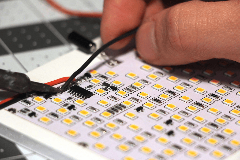 Fire Effect Led Programming Fake That Fireplace Flicker With Flame Bulbs | Hackaday