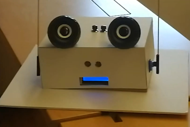Slippy Slapper Uselessly Uses All The Arduinos Aday Slippy Slapper Uselessly Uses All The