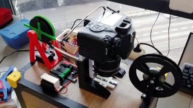 Forud type Twisted tapet 8mm Film Scanner Grows Into A Masterpiece | Hackaday