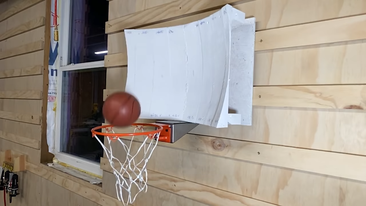 A Basketball Hoop That Never Lets You Brick | Hackaday