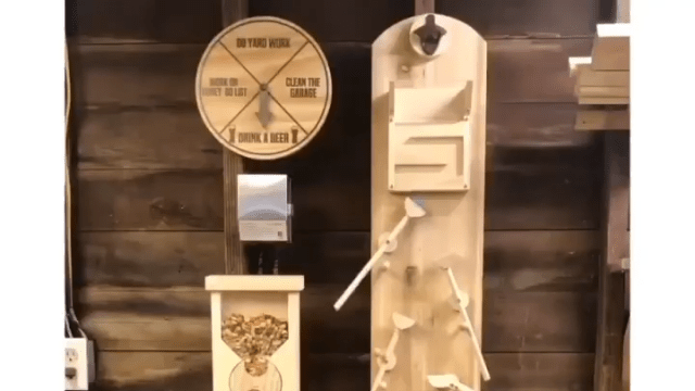 Hackaday Prize Entry: A One Hand Bottle Opener