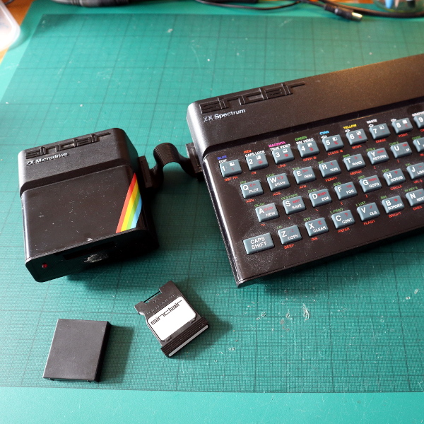 The ZX Microdrive: Budget Data Storage, 1980s Style | Hackaday