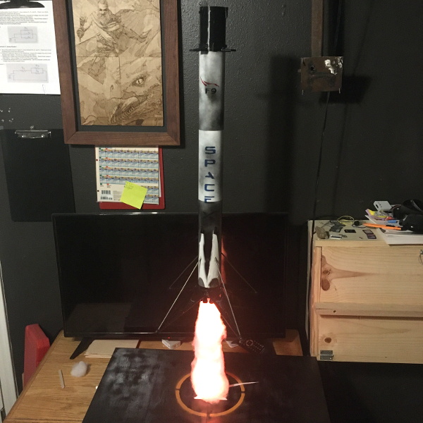 falcon 9 lamp