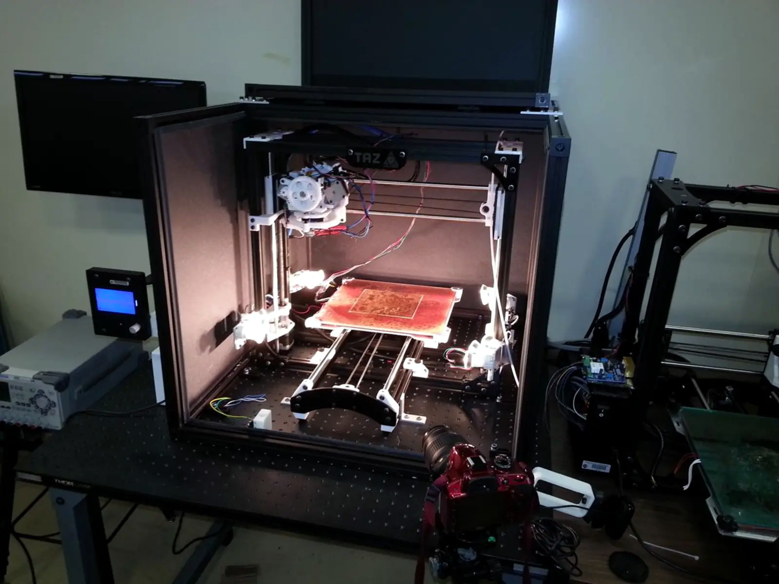 Bringing High Temperature 3D Printing To The Masses - Hightemp3D Taz4