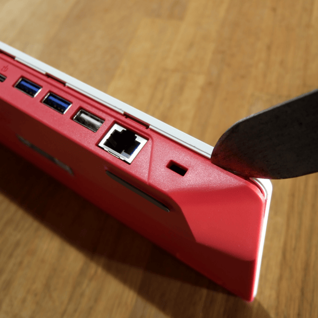 New Raspberry Pi 400 Is A Computer In A Keyboard For $70 | Hackaday