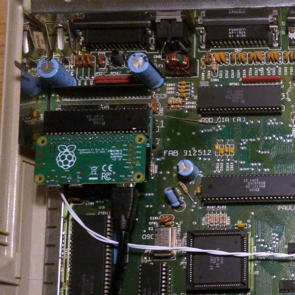 Amiga Now Includes HDMI By Way Of A Raspberry Daughterboard | Hackaday