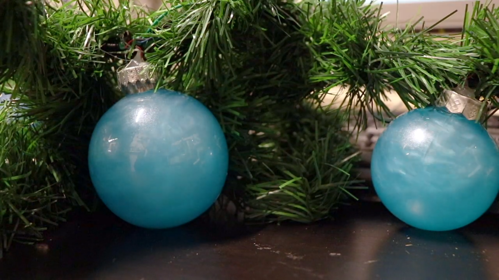 Gebeurt Bouwen Transistor Rheoscopic Holiday Ornaments | Hackaday