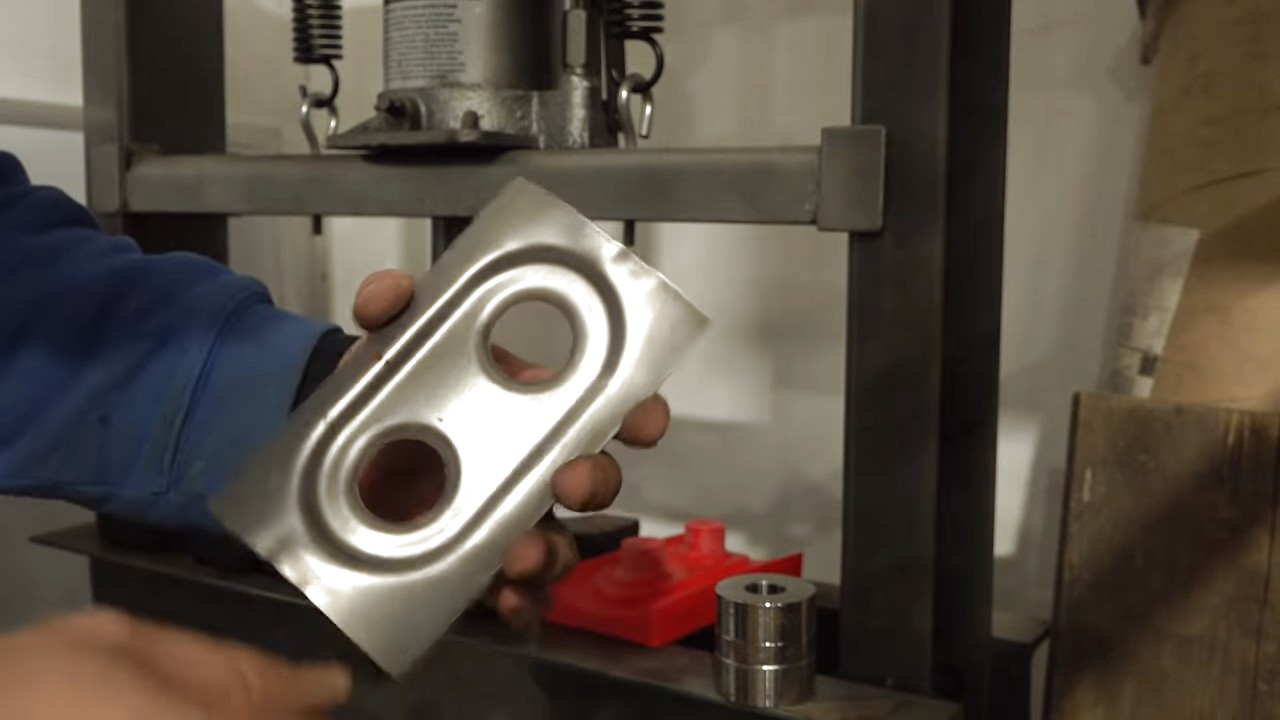 3D-printed workshop wrench offers 100% of the strength with just